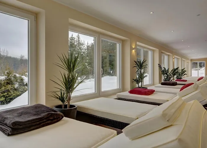 Wellnesshotel Deine Auszeit, Adults Only מלון אכסלאך