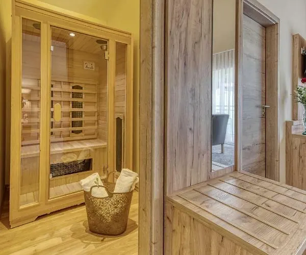 מלון Wellnesshotel Deine Auszeit, Adults Only 4*