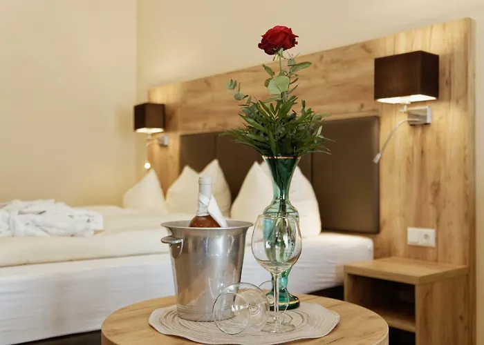 מלון Wellnesshotel Deine Auszeit, Adults Only 4*