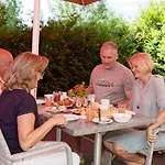 Wellnesshotel Deine Auszeit, Adults Only 4*