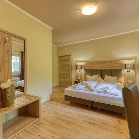 Wellnesshotel Deine Auszeit, Adults Only אכסלאך