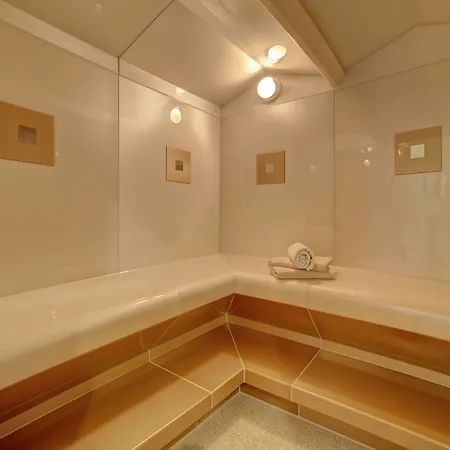 Wellnesshotel Deine Auszeit, Adults Only מלון 4*