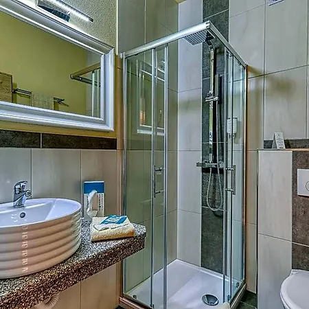 Wellnesshotel Deine Auszeit, Adults Only אכסלאך
