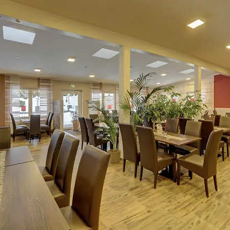 Hotel Wellnesshotel Deine Auszeit, Adults Only 4*