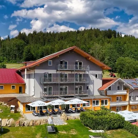 Wellnesshotel Deine Auszeit, Adults Only فندق