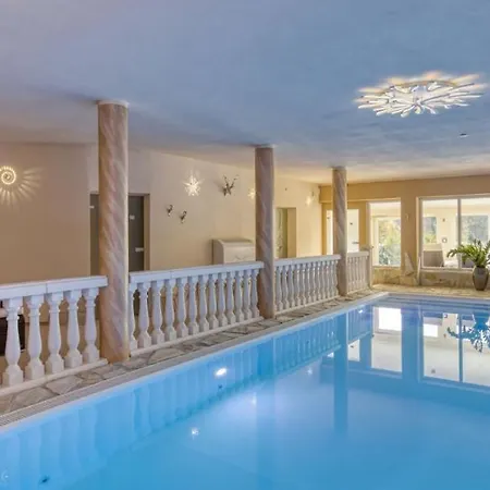 Wellnesshotel Deine Auszeit, Adults Only 4*
