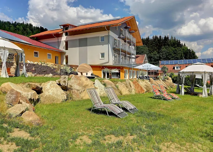 Hotel Wellnesshotel Deine Auszeit, Adults Only Achslach